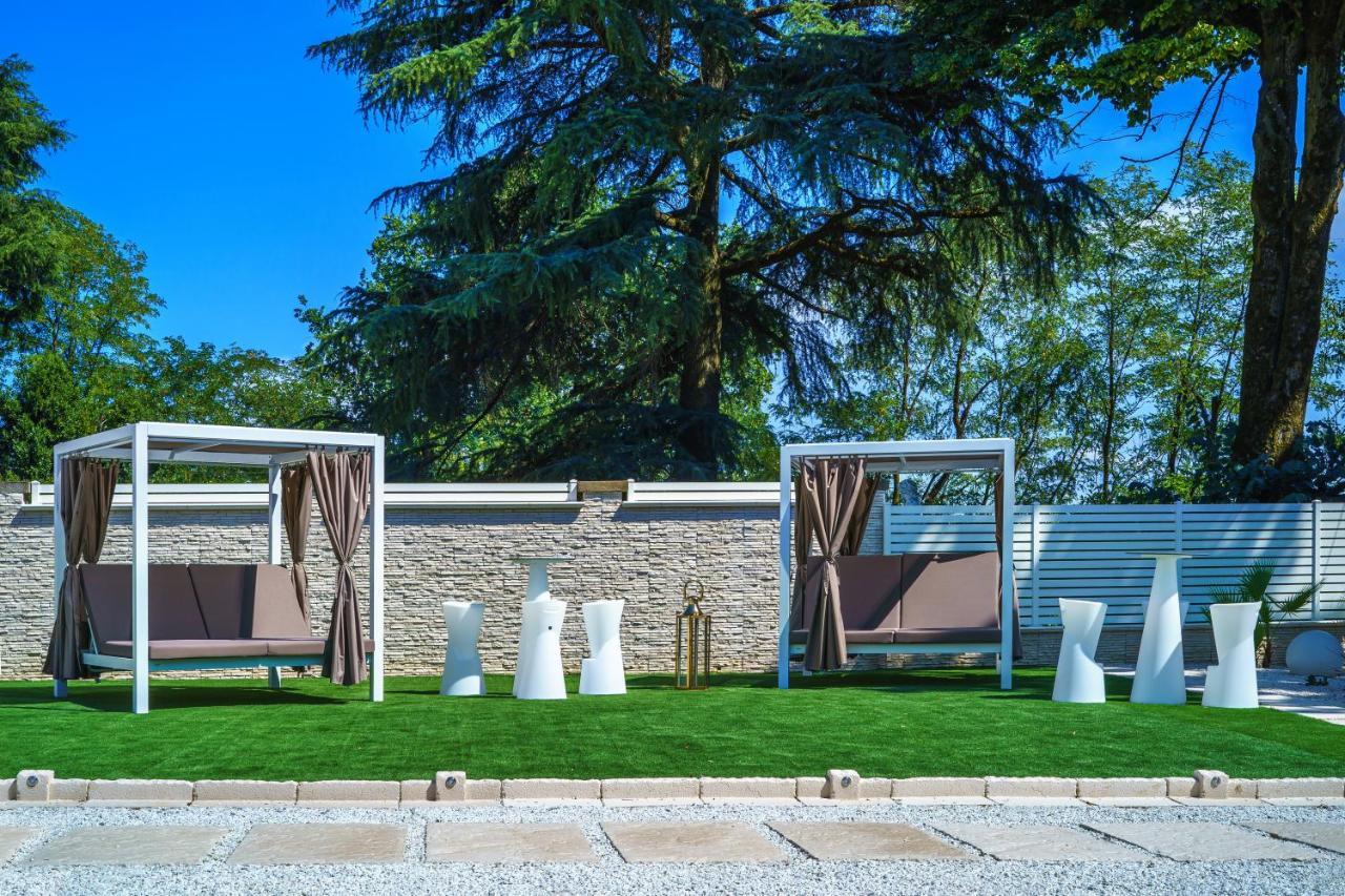 Villa Vittoria B&B - Wellness Terme di Miradolo Zewnętrze zdjęcie